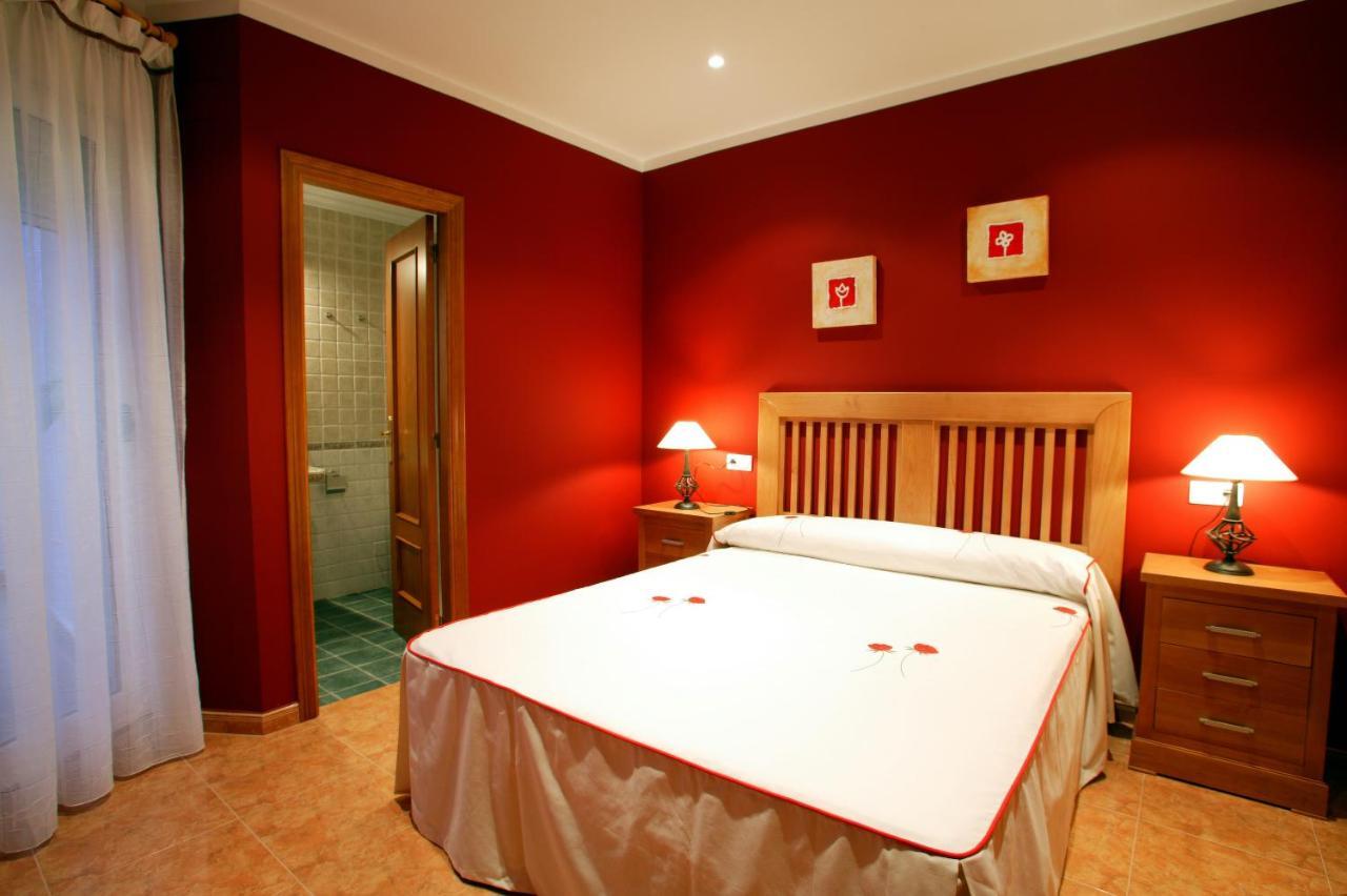 Apartamentos Hotel 77 Ayora Bagian luar foto